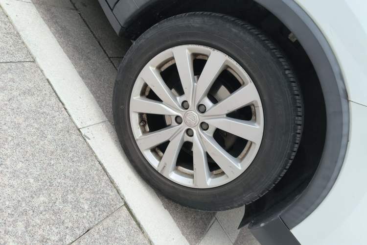 Used MG ZS 2020 180 DVVT Manual Lite Right Front Wheel Hub