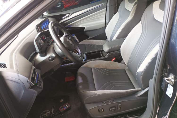 Used Volkswagen ID.4 CROZZ 2022 Long-Range Lite PRO Edition