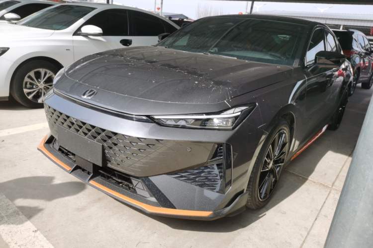 Used Changan UNI-V 2024 1.5T Prestige Sport Edition