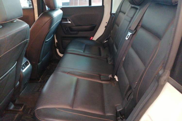 Used BAIC Off-Road BJ40 2016 40L 2.3T Automatic All-Wheel Drive Premium Edition