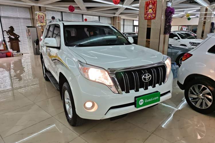 Used Toyota Prado 2016 2.7L Automatic Standard Edition Exterior 1