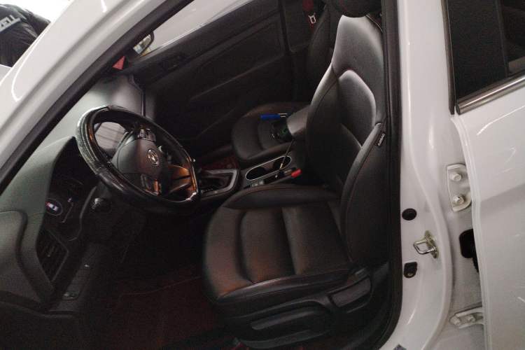 Used Hyundai Elantra (6th Generation / Lingdong) 2019 1.4T Dual-Clutch Xuan Dong · Dynamic Model