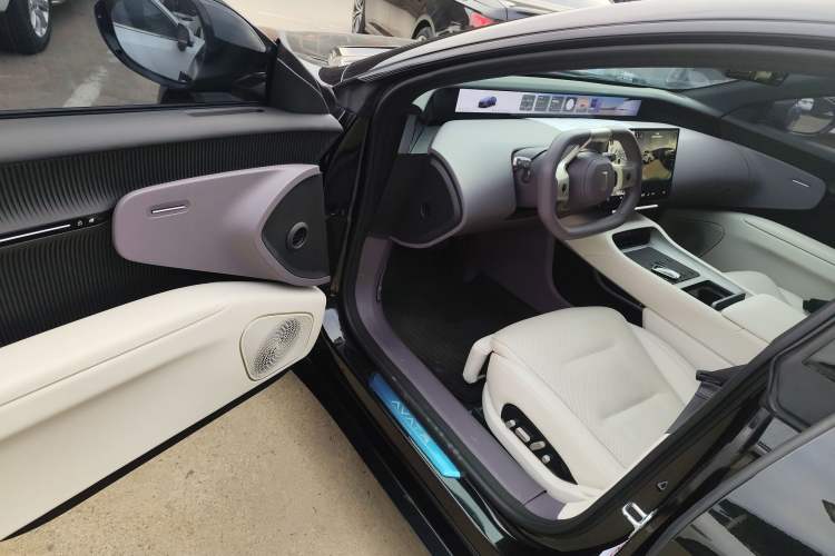 Used Avatr 12 2025 Max Extended-Range Edition
