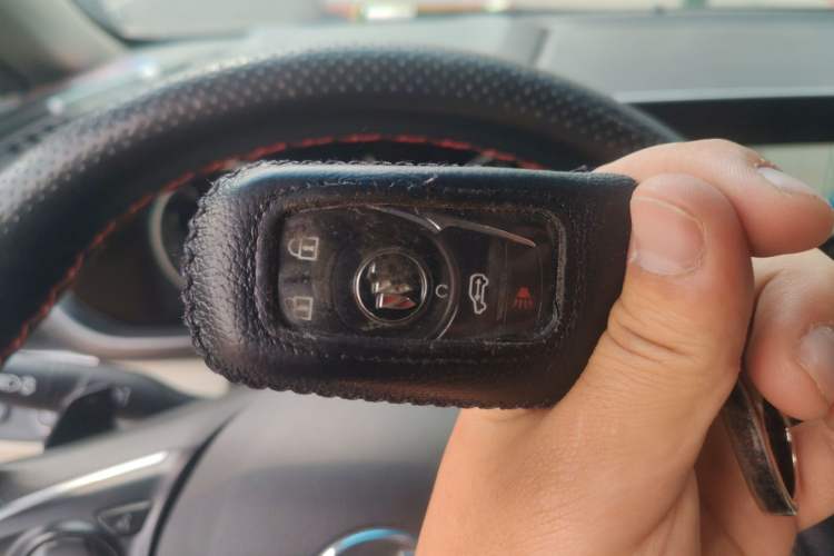 Used Buick GL8 2021 ES Landtrek 653T Comfort Edition