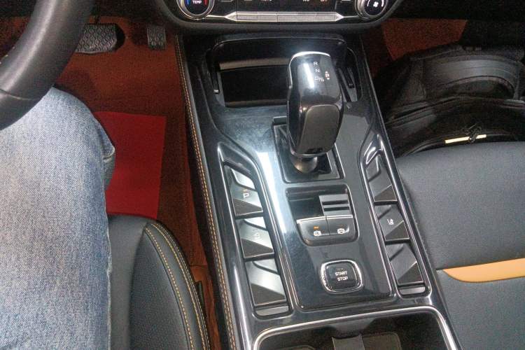 Used Bestune T77 2019 230 TID Automatic Prestige Version China V Emission Standard