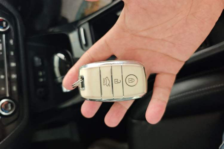 Used Kia K4 2014 1.8L Automatic DLX
