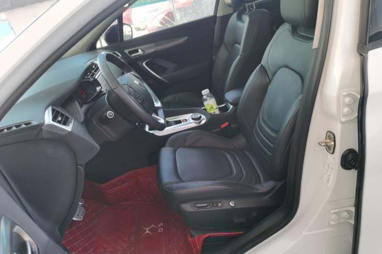 Used DS 6 2014 1.6T Luxury Edition THP200