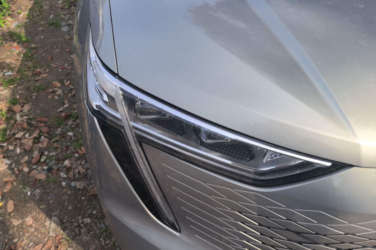 Used Haval Fierce Dragon Max 2023 1.5L Hi4 105 Four-Wheel Drive Navigation Edition Right Front Headlight