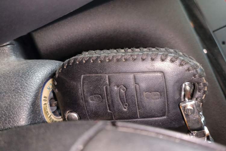 Used Peugeot 3008 2015 2.0L Manual Classic Edition