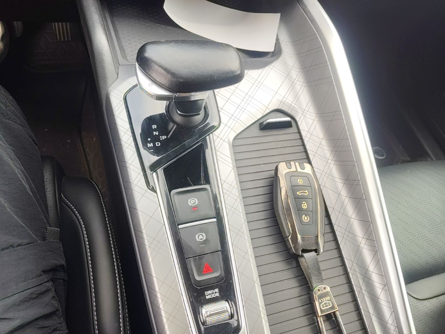 Geely Auto Preface 2021 2.0TD Luxury Version - Luxury — снимка 16