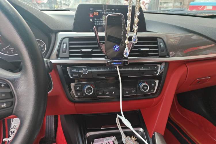 Used BMW 4 Series 2014 420i Convertible Fashion Model
