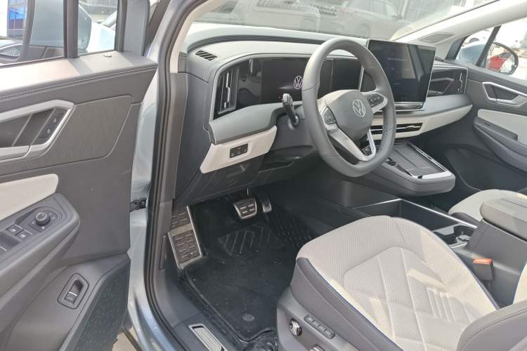 Used Volkswagen Talagon 2026 Model 450TSI Four-Wheel Drive Flagship 6-Seater