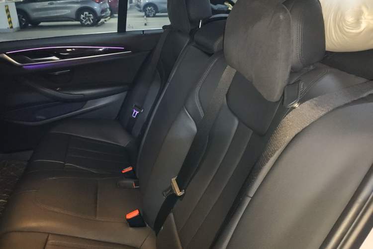 Used BMW 5 Series 2018 525Li Luxury Package