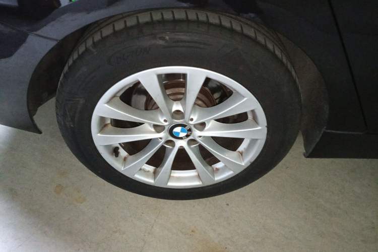 Used BMW 3 Series GT 2013 320i Leading Model
