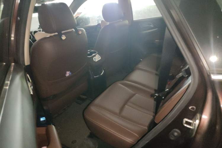 Used BYD S7 2016 2.0T Automatic Prestige Plus