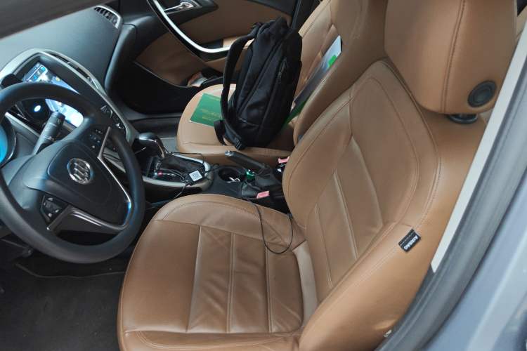 Used Buick GT 2013 GT 1.8L Automatic Fashion Edition Left Front Seat