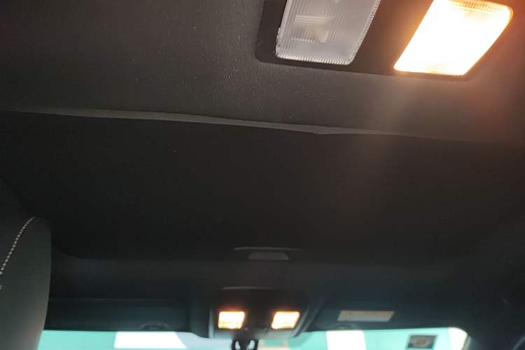 Used Mazda CX-4 2020 2.0L Automatic Two-Wheel Drive Blue Sky Dynamic Edition Headliner