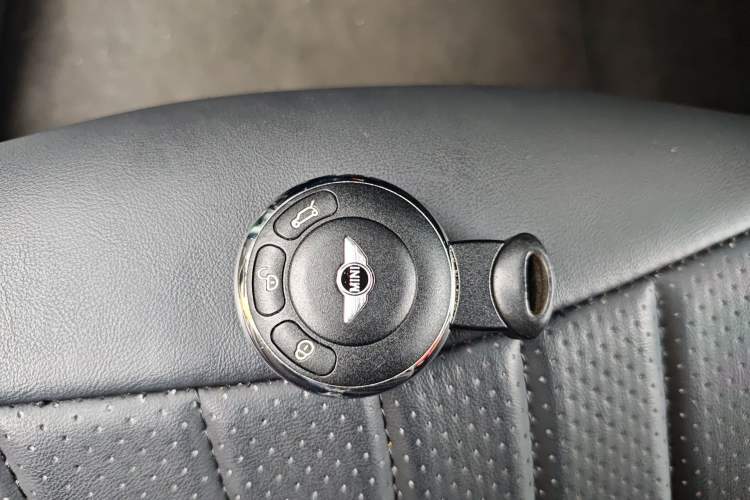 Used MINI 2011 1.6L ONE Vehicle Key