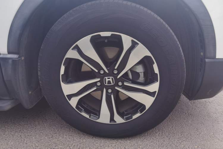 Used Honda CR-V 2017 240TURBO CVT Front-Wheel Drive Fashion Edition Right Front Wheel Hub