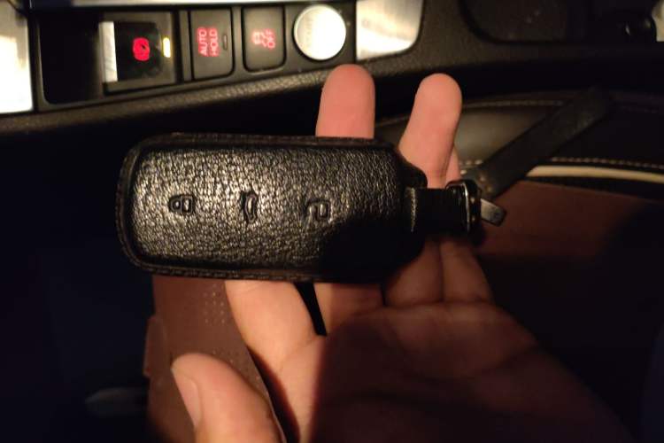 Used Volkswagen FAW-Volkswagen CC 2013 3.0 FSI V6 Vehicle Key