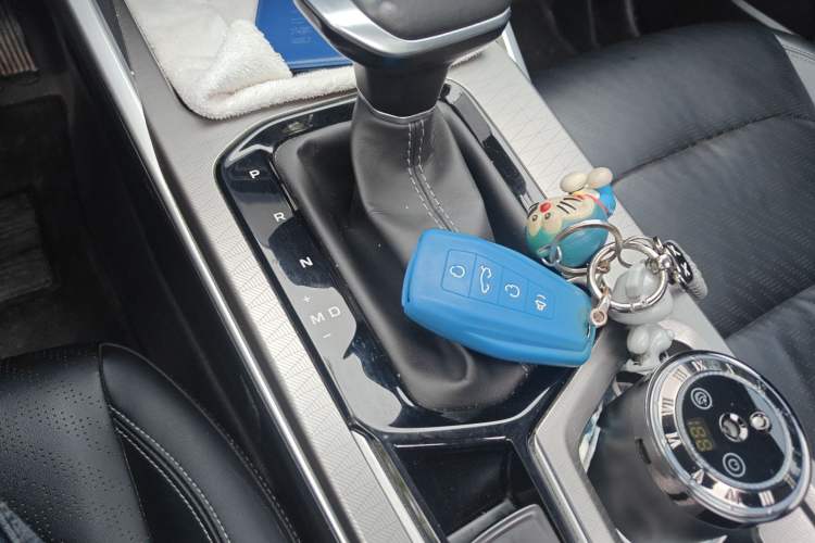 Used Geely Auto Emgrand 2022 4th Generation 1.5L CVT Luxury Model Gear Lever