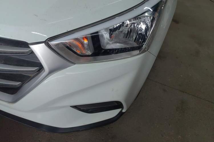 Used Hyundai ix25 2017 1.6L Manual Fashion Model

