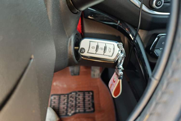 Used GAC Trumpchi GS4 2017 235T Manual Two-Wheel Drive Luxury Edition Vehicle Key