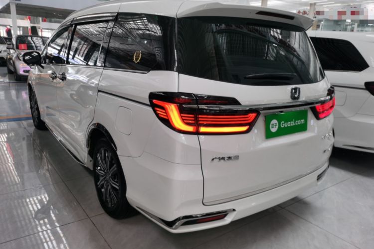 Used Honda Odyssey 2024 2.0L eHEV Sharp & Enjoy Edition