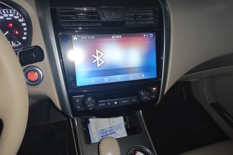 Used Nissan Teana 2016 2.0L XE Fashion Edition Audio And AC Panel