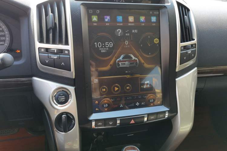 Used Toyota Land Cruiser 