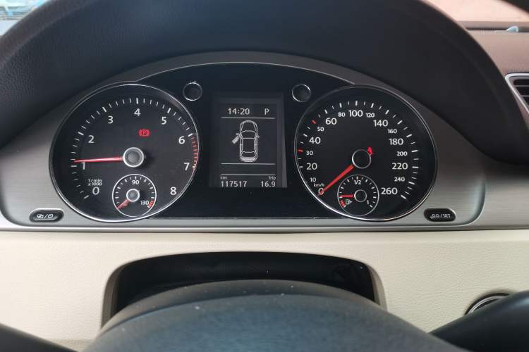 Used Volkswagen Magotan 2013 1.8TSI Luxury Model Instrument Cluster