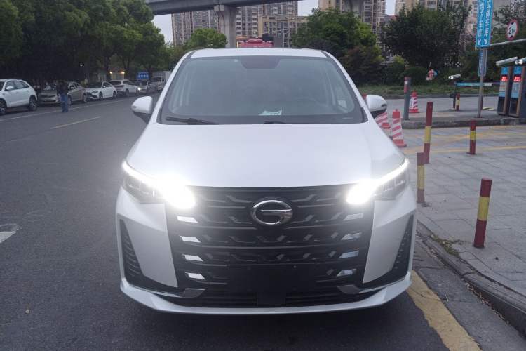 Used GAC Trumpchi M6 2023 PRO 270T DCT Luxury Edition
