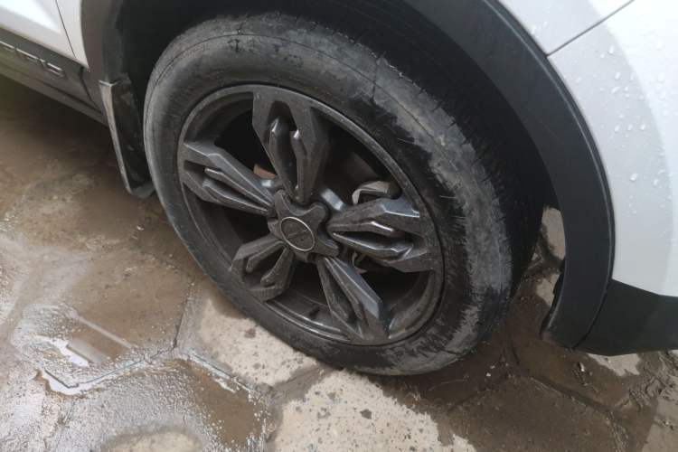 Used Leopaard CS9 2017 1.5L Manual Fashion Model Right Front Wheel Hub