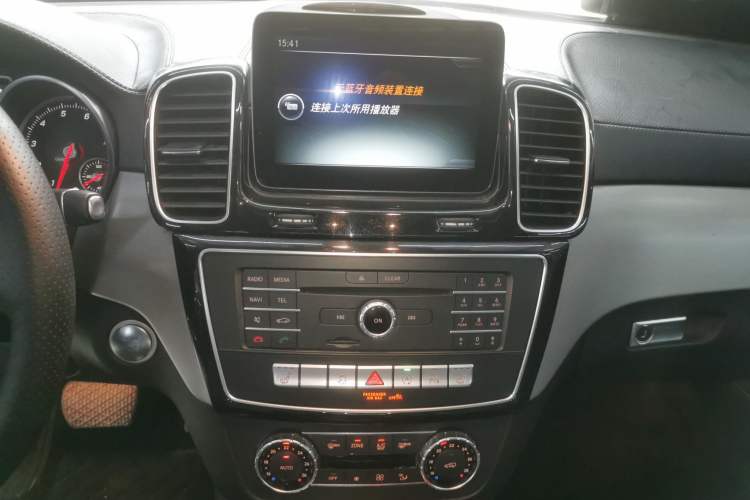 Used Mercedes-Benz GLE Coupe 2015 GLE 320 4MATIC Coupe SUV Audio And AC Panel