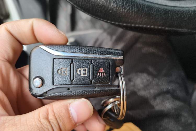 Used Venucia M50V 2017 1.5L XL Manual Comfort Edition
