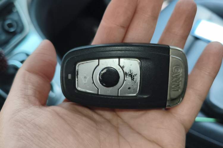 Used Haval H6 2015 Sport Edition 1.5T Automatic Two-Wheel Drive Luxury Model