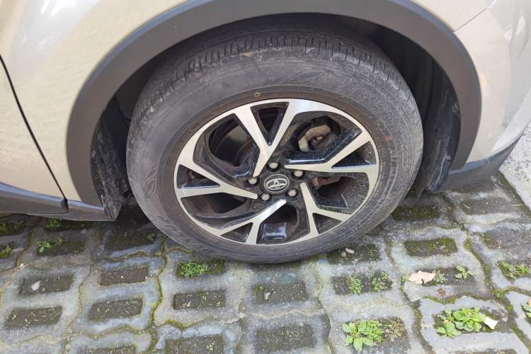 Used Toyota C-HR 2020 2.0L Luxury Edition