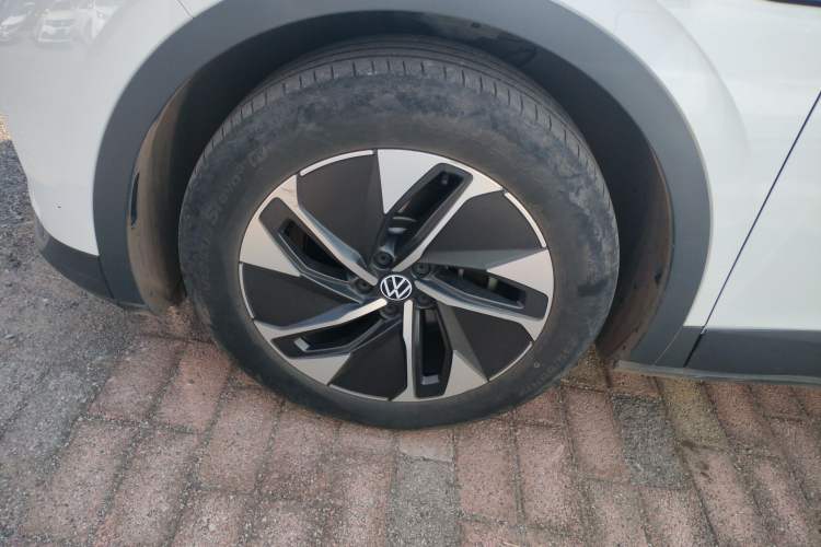 Used Volkswagen ID.4 CROZZ 2022 Pure Edition Limited Edition Left Front Wheel Hub