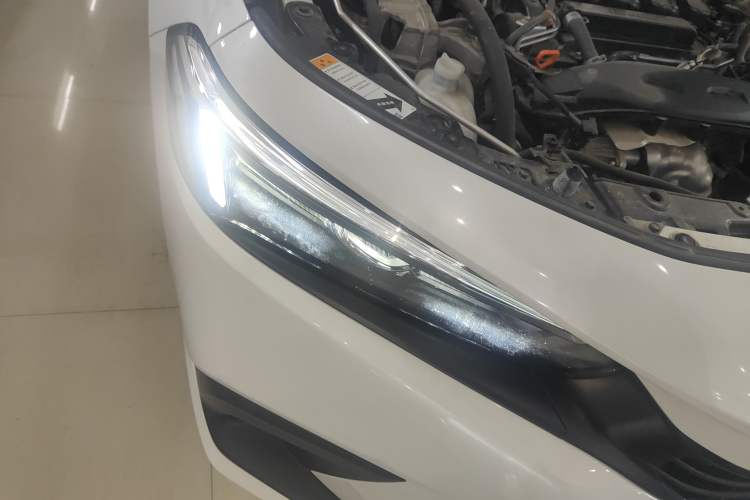 Used Honda Civic 2023 240TURBO CVT Dynamic Edition Right Front Headlight