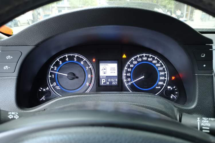 Used Infiniti G Series 2010 G25 Sedan Sport Edition