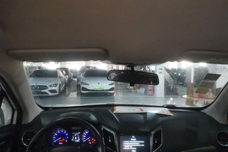 Used CHANGAN CS15 2016 1.5L Manual Luxury Edition