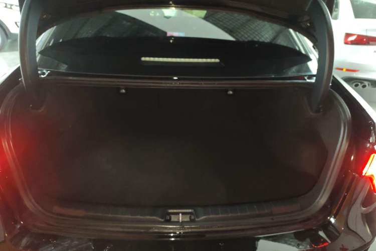 Used Lynk & Co 03 2022 2.0TD DCT GenioPlus
