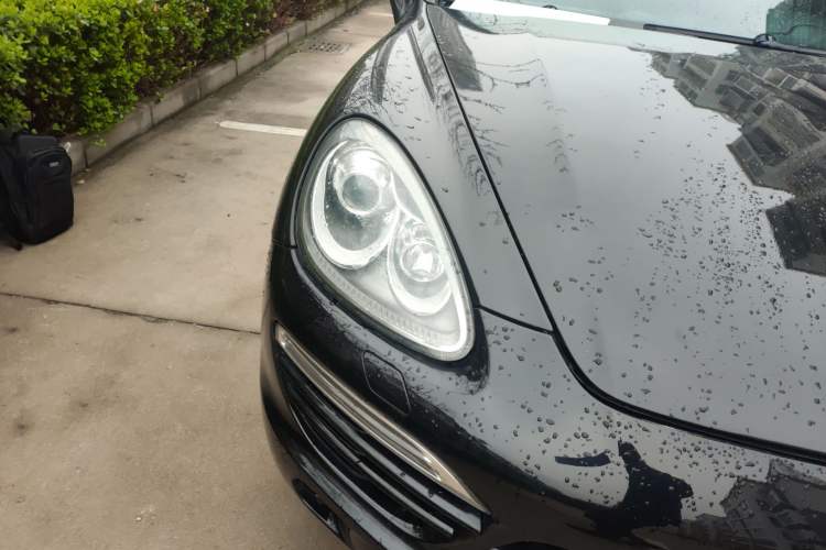 Used Porsche Cayenne 2013 3.6L automatic transmission U.S. specification Right Front Headlight