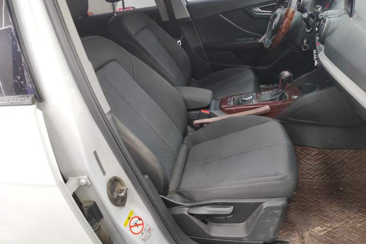 Used Audi Q2L 2021 35 TFSI Progressive Dynamic Edition