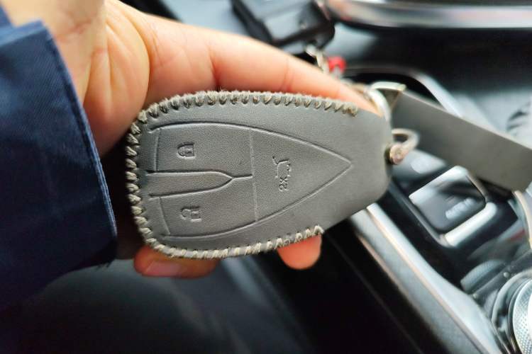 Used CHANGAN UNI-T 2022 1.5T Sport Edition Premium Version Vehicle Key