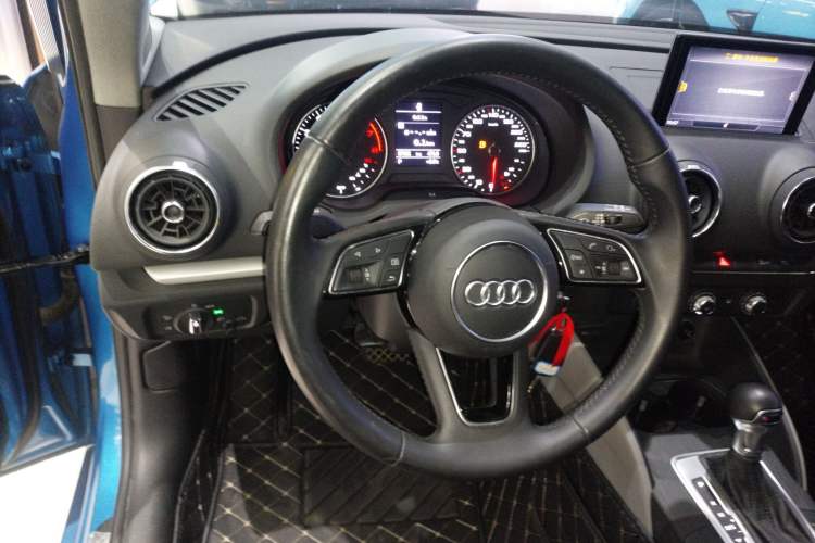 Used Audi A3 2018 30th Anniversary Edition Sportback 35 TFSI Ambition Model
