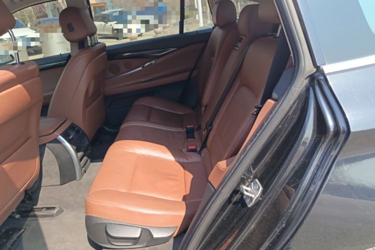 Used BMW 5 Series GT 2014 528i Leading Model
