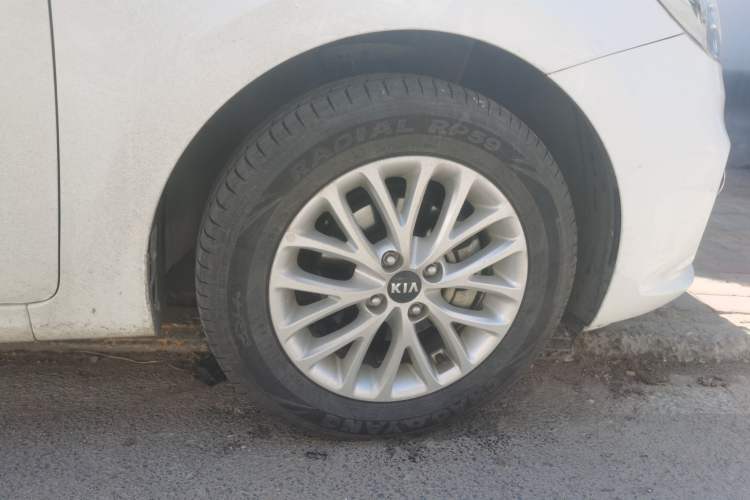 Used Kia K2 2017 Sedan 1.4L Automatic GLS