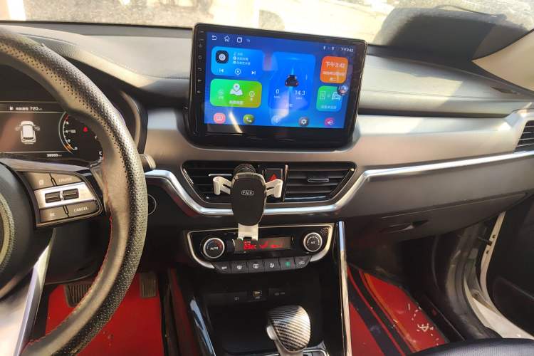 Used Kia Sportage R 2019 2.0L Automatic Smart Luxury Edition Audio And AC Panel