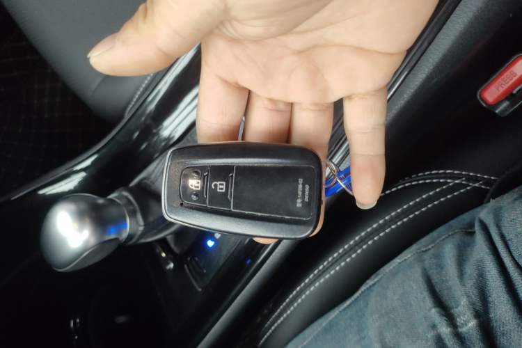 Used Toyota C-HR 2018 2.0L Leading Edition China VI
